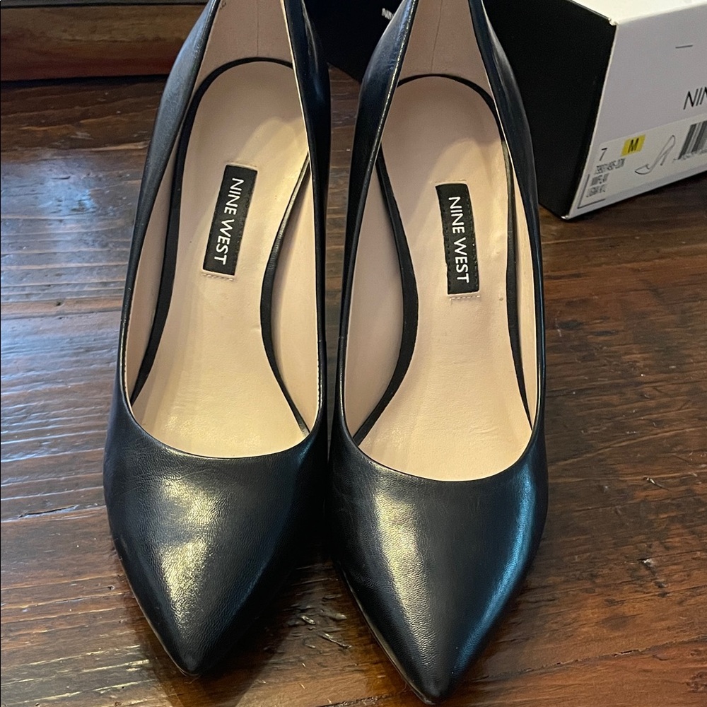 Nine West Black 7m leather Pumps 3.5 inch